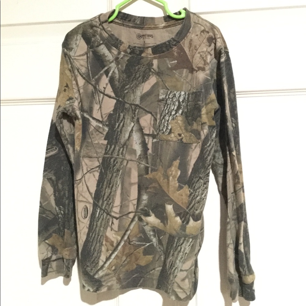 Long sleeve t shirt